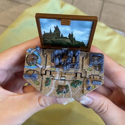 Hogwarts Magic Keychain